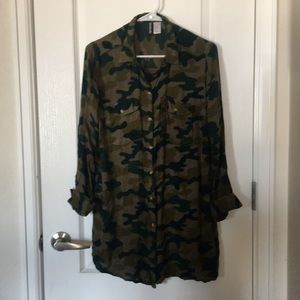 Super cozy, extra long camo button up!